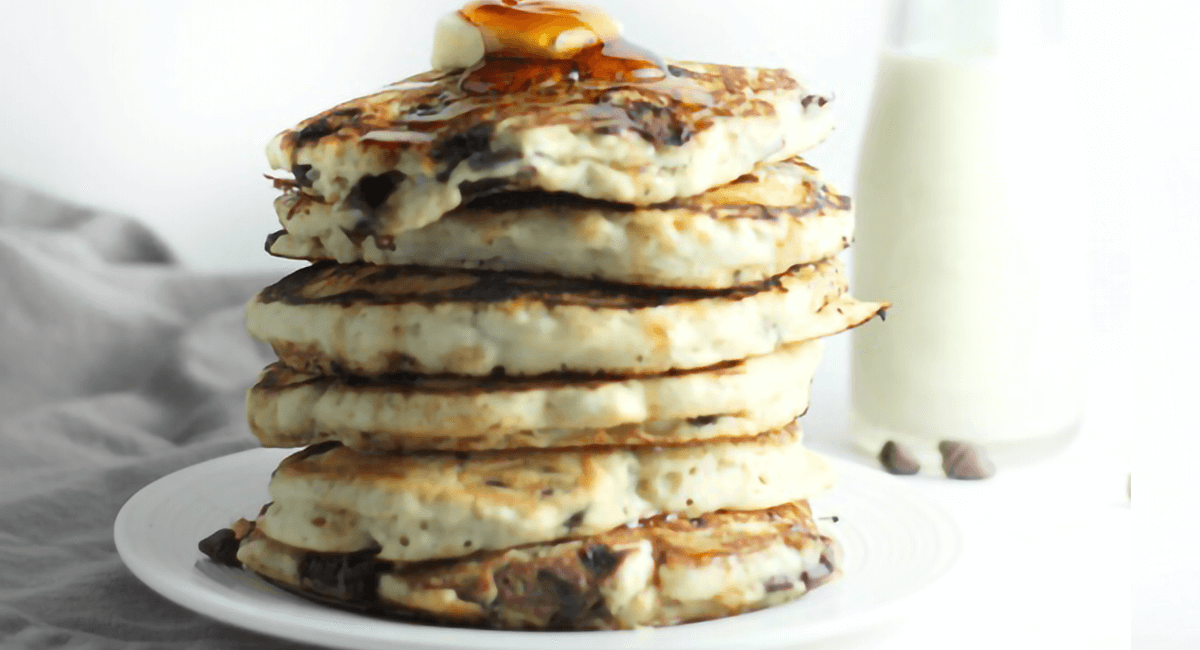 Chocolate Chip Oatmeal Cookie Pancakes 